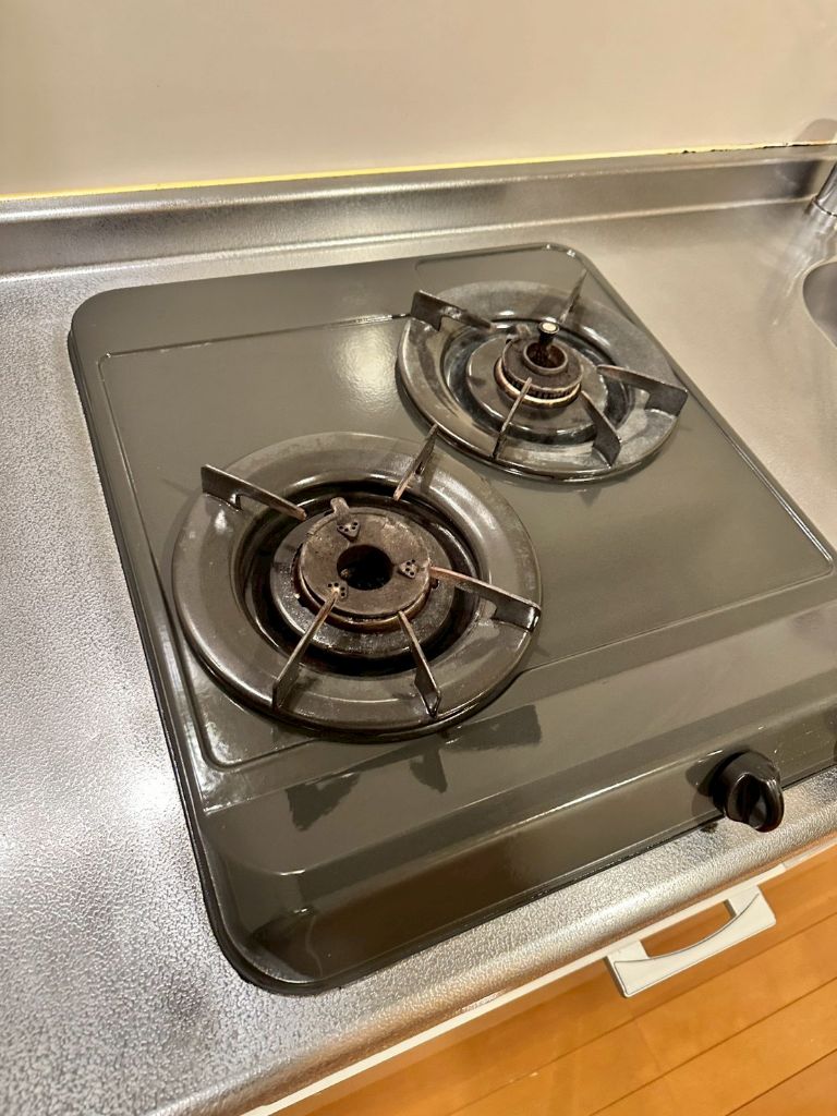 システムキッチンのプロ清掃｜埼玉県内・東京都内の油汚れお任せください